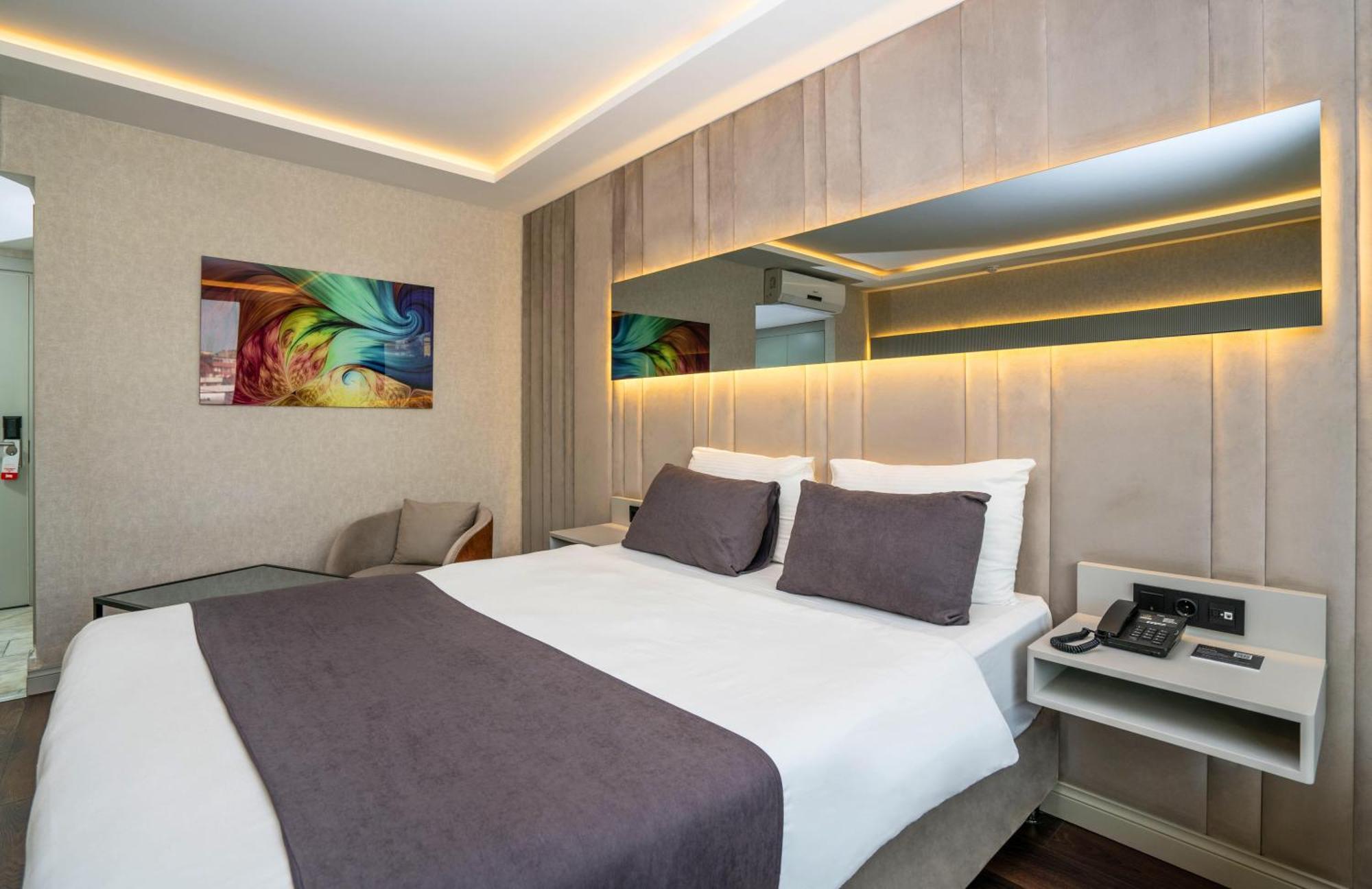 216 Station Suite Gebze Exterior photo